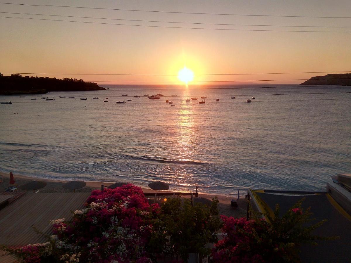 Buganvilla Sea View Apts Agia Pelagia Eksteriør bilde