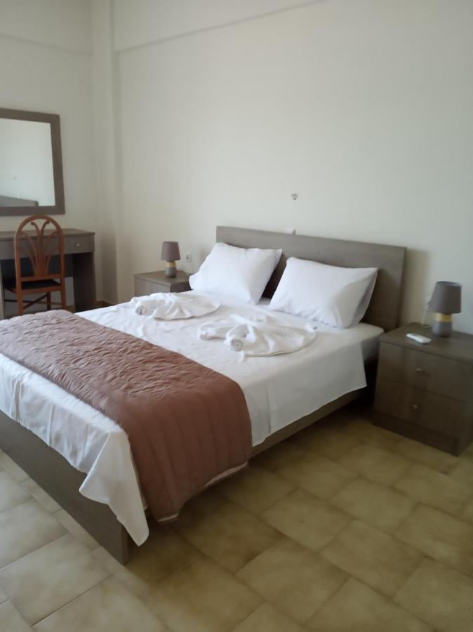Buganvilla Sea View Apts Agia Pelagia Eksteriør bilde