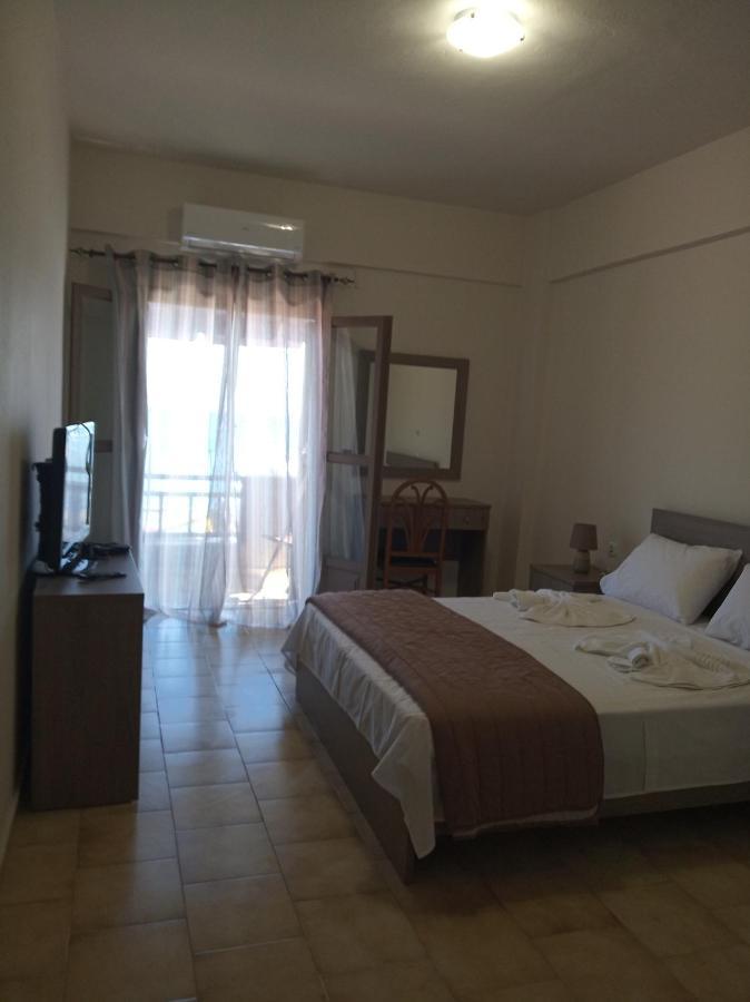 Buganvilla Sea View Apts Agia Pelagia Eksteriør bilde