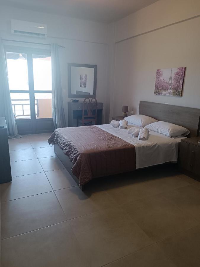 Buganvilla Sea View Apts Agia Pelagia Eksteriør bilde