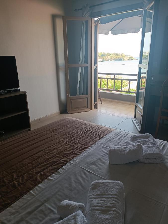 Buganvilla Sea View Apts Agia Pelagia Eksteriør bilde