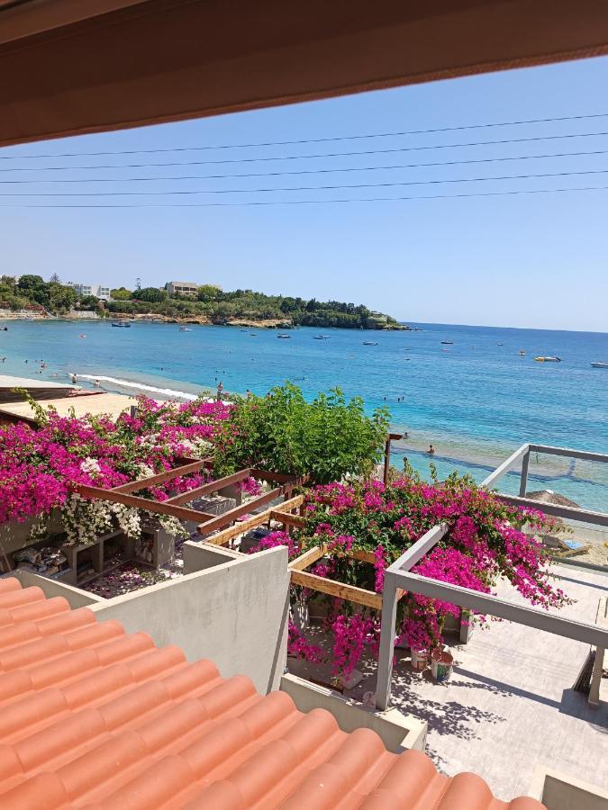 Buganvilla Sea View Apts Agia Pelagia Eksteriør bilde